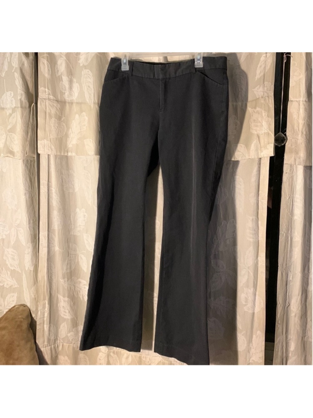 Gap stretch modern fit flare pants Size 10